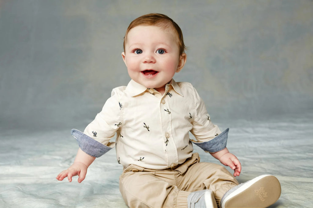 Oshkosh B'Gosh Bodysuit With Button Front